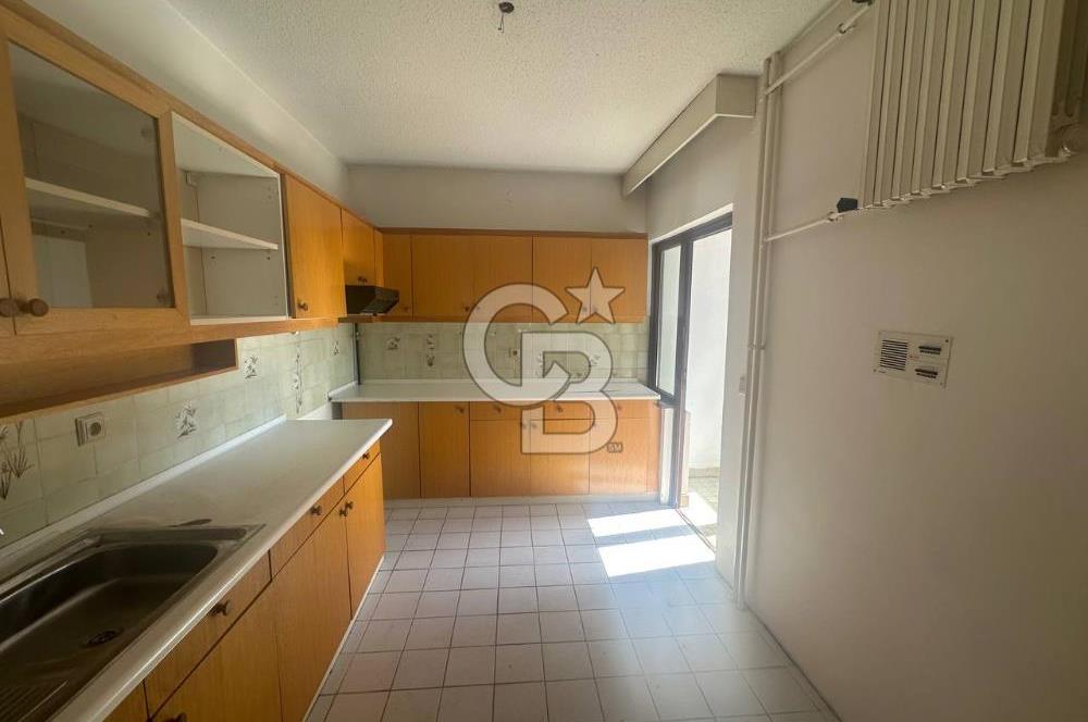 Ümit Mah., Çınar Sitesinde 9.Kat, 155 m², Kiralık 4+1