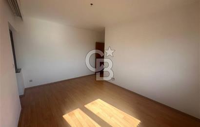 Ümit Mah., Çınar Sitesinde 9.Kat, 155 m², Kiralık 4+1