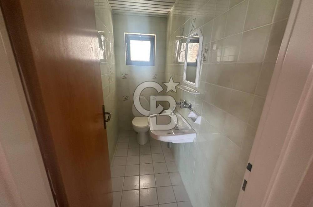 Ümit Mah., Çınar Sitesinde 9.Kat, 155 m², Kiralık 4+1