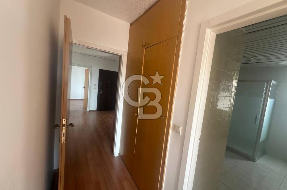 Ümit Mah., Çınar Sitesinde 9.Kat, 155 m², Kiralık 4+1
