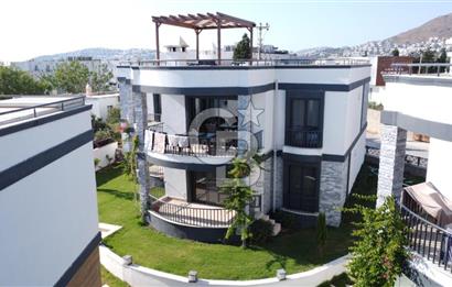 Turgutreis Bahçelievler'de Deniz Manzaralı 2+1 Daire