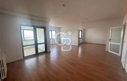 Ümit Mah., Çınar Sitesinde 9.Kat, 155 m², Kiralık 4+1