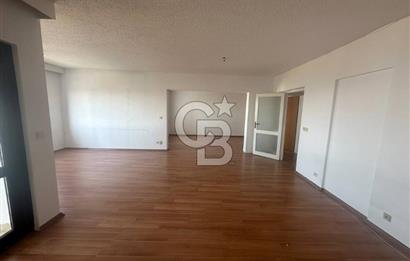 Ümit Mah., Çınar Sitesinde 9.Kat, 155 m², Kiralık 4+1