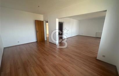 Ümit Mah., Çınar Sitesinde 9.Kat, 155 m², Kiralık 4+1
