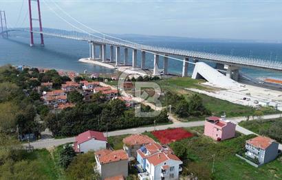 LAPSEKİ GAZİSÜLEYMANPAŞA MAHALLESİNDE SATILIK 248 m² ARSA