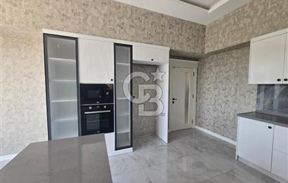 COLDWELL BANKER'DAN LÜKS VE KONFORUN BİRLEŞTİĞİ SATILIK 7+1 VİLLA