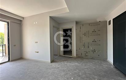 ATAKUM ÇAKIRLAR ANAYOLA CEPHE HAVUZLU SİTE İÇİ 1+1 SATILIK DAİRE