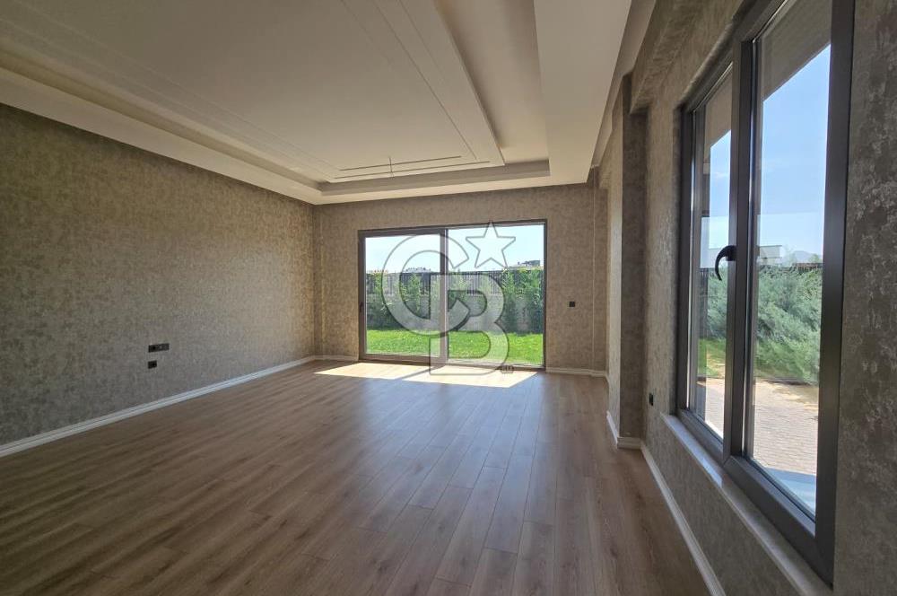 COLDWELL BANKER'DAN LÜKS VE KONFORUN BİRLEŞTİĞİ SATILIK 7+1 VİLLA