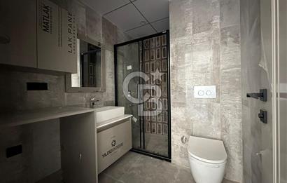 ATAKUM ÇAKIRLAR ANAYOLA CEPHE HAVUZLU SİTE İÇİ 1+1 SATILIK DAİRE