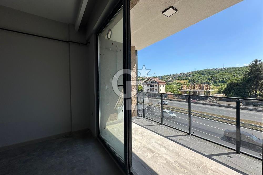 ATAKUM ÇAKIRLAR ANAYOLA CEPHE HAVUZLU SİTE İÇİ 1+1 SATILIK DAİRE