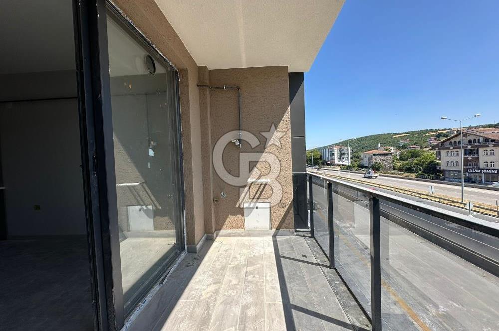 ATAKUM ÇAKIRLAR ANAYOLA CEPHE HAVUZLU SİTE İÇİ 1+1 SATILIK DAİRE