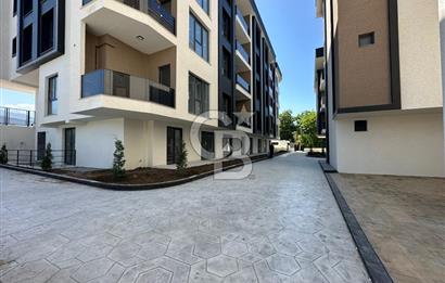 ATAKUM ÇAKIRLAR ANAYOLA CEPHE HAVUZLU SİTE İÇİ 1+1 SATILIK DAİRE