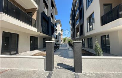 ATAKUM ÇAKIRLAR ANAYOLA CEPHE HAVUZLU SİTE İÇİ 1+1 SATILIK DAİRE