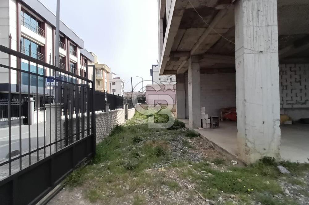 Şile Otoyolu Cepheli, Komple Satılık Prestijli Bina