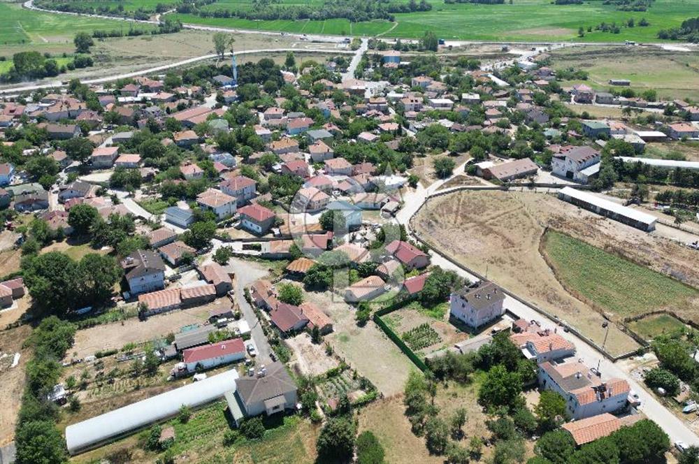 Çatalca Ormanlı Köy Merkezi'nde Tek Tapulu 1.296 m² Satılık Arsa