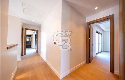 GÜZELBAHÇE YELKİ GARDENİA 33 SİTESİNDE SATILIK 5+1 VİLLA