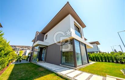 GÜZELBAHÇE YELKİ GARDENİA 33 SİTESİNDE SATILIK 5+1 VİLLA