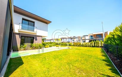 GÜZELBAHÇE YELKİ GARDENİA 33 SİTESİNDE SATILIK 5+1 VİLLA