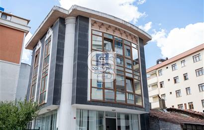 KARTAL ORTA MAHALLE HARMANLIK MEVKİİ'NDE KOMPLE SATILIK BİNA