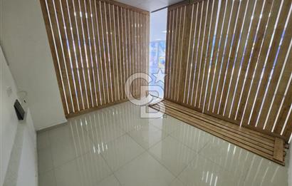 MENEMEN İSMET İNÖNÜ MAHALLESİNDE 3 CEPHELİ 250 M² KİRALIK DÜKKAN