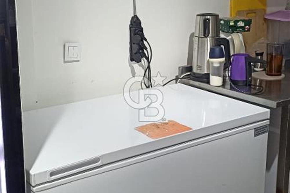 Karşıyaka işlek caddede devren kiralık Fast food