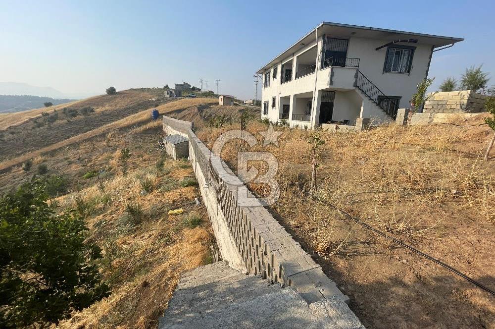 CB'DEN KÜRTÜL TEPE'DE SATILIK İKİ KATLI BAĞ EVİ