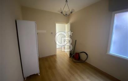 Karşıyaka Çarşı İçinde Eşyalı Kiralık 2+1 Daire
