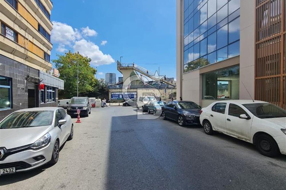 Kağıthane Gürsel Mah. Girişinde Tabela Değeri Yüksek Dükkan