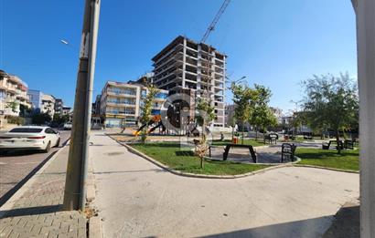 MENEMEN İSMET İNÖNÜ MAHALLESİNDE 3 CEPHELİ 250 M² KİRALIK DÜKKAN