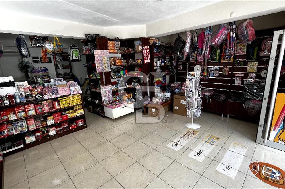 Bayraklı Soğukkuyuda Okul Yanı Lokasyonda 65 m² Satılık Dükkan