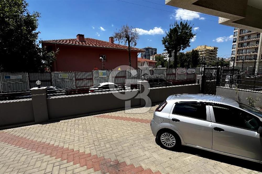 Bayraklı Soğukkuyuda Okul Yanı Lokasyonda 65 m² Satılık Dükkan