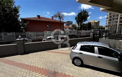 Bayraklı Soğukkuyuda Okul Yanı Lokasyonda 65 m² Satılık Dükkan