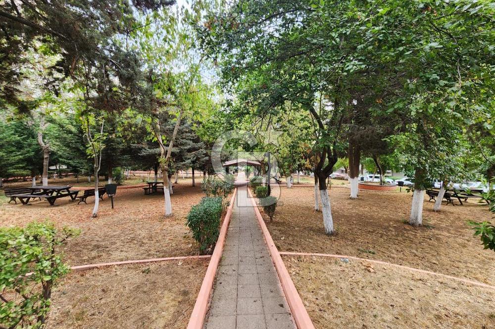 Bulgurlu Ata1 Sitesinde Kiralık Daire