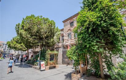 İzmir Konak  Tarihi Kızlarağası Hanı'nda Devren Kiralık Dükkan