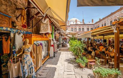 İzmir Konak  Tarihi Kızlarağası Hanı'nda Devren Kiralık Dükkan