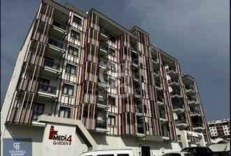 ÇANAKKALE KEPEZ HAMİDİYE MEDİGARDEN'DA EŞYALI SATILIK 1+1 DAİRE!