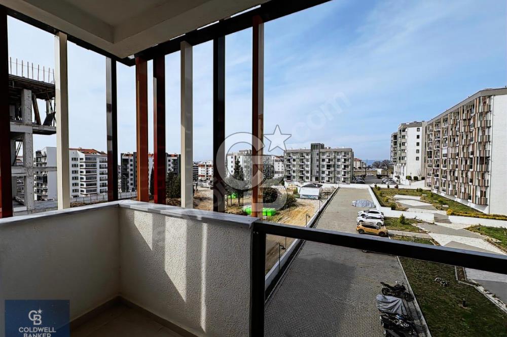ÇANAKKALE KEPEZ HAMİDİYE MEDİGARDEN'DA EŞYALI SATILIK 1+1 DAİRE!