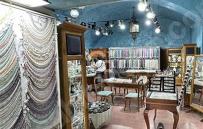 İzmir Konak  Tarihi Kızlarağası Hanı'nda Devren Kiralık Dükkan
