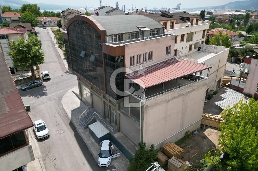 CB ENVOY'dan Körfez'de Komple Kiralık 1.280m2 Bina-Plaza