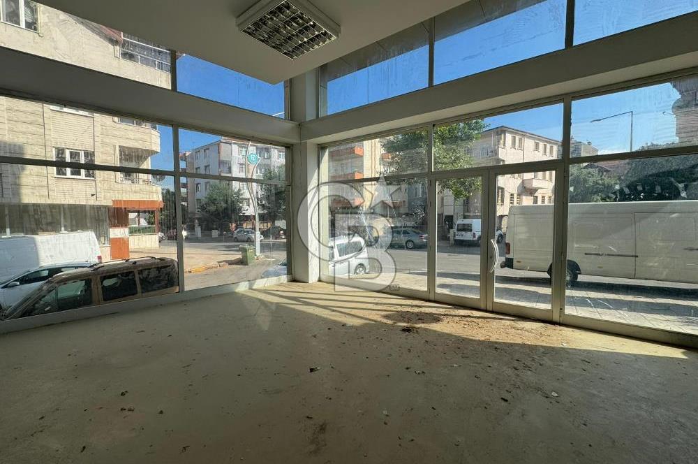 CB ENVOY'dan Körfez'de Komple Kiralık 1.280m2 Bina-Plaza