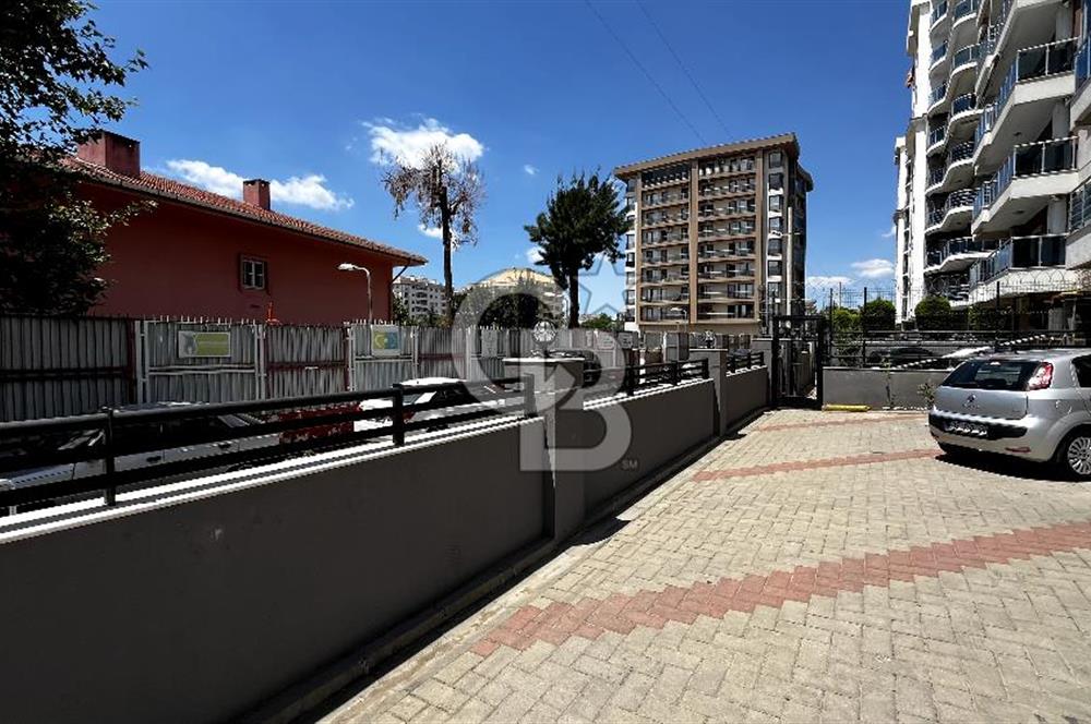 Bayraklı Soğukkuyuda Okul Yanı Lokasyonda 65 m² Satılık Dükkan