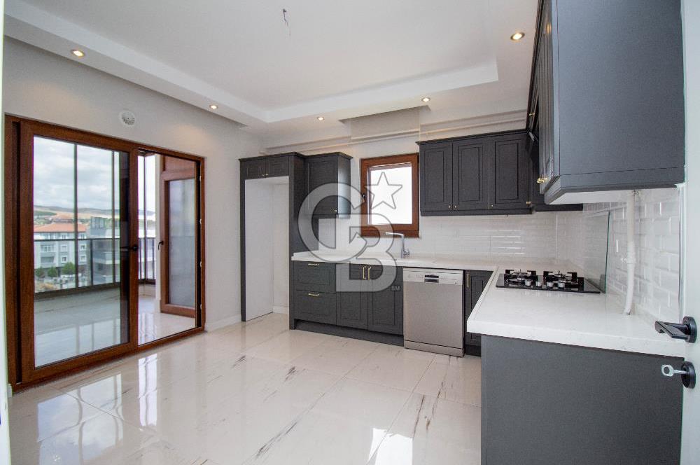 CB EAGLE'Dan P.ALANI MAH.HARİKA KONUMDA 3+1 160m² SATILIK DAİRE