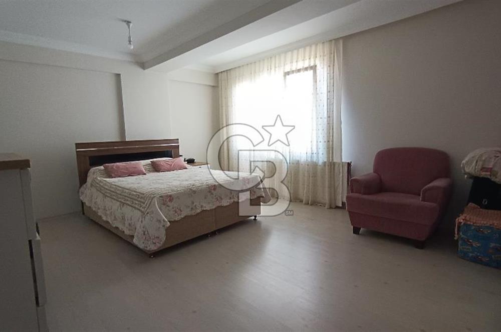 ALİAĞA ÖRNEKKENT'TE GENİŞ 5+1 DUBLEKS DAİRE - TERASLI