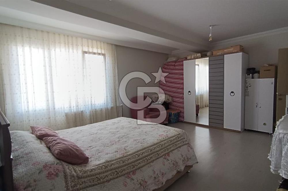 ALİAĞA ÖRNEKKENT'TE GENİŞ 5+1 DUBLEKS DAİRE - TERASLI