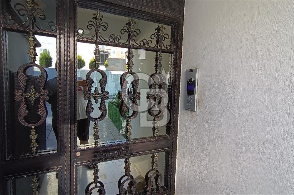 ALİAĞA ÖRNEKKENT'TE GENİŞ 5+1 DUBLEKS DAİRE - TERASLI