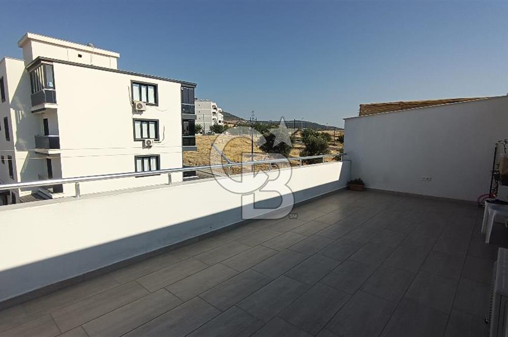 ALİAĞA ÖRNEKKENT'TE GENİŞ 5+1 DUBLEKS DAİRE - TERASLI