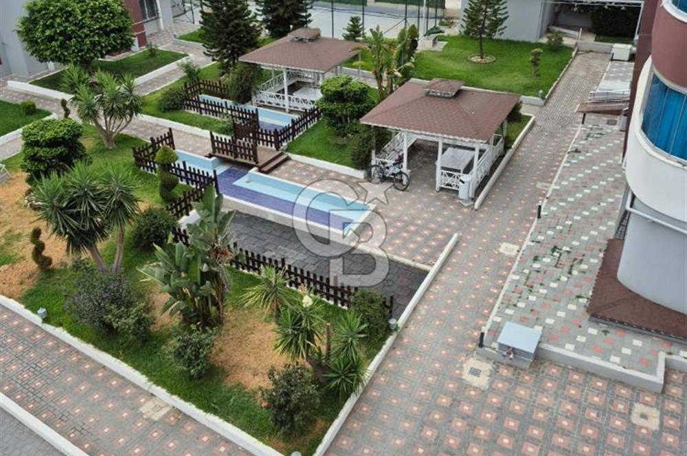 “Park Zirve‑1 Sitesi’nde 3+1 Süper Fırsat — Havuzlu, Kombili, Ankastralı Daire”