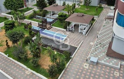 “Park Zirve‑1 Sitesi’nde 3+1 Süper Fırsat — Havuzlu, Kombili, Ankastralı Daire”
