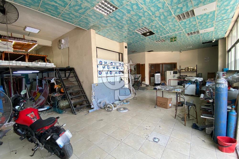 Karabağlar Cennetoğlu Mahallesinde Satılık 4 katlı Ticari Bina
