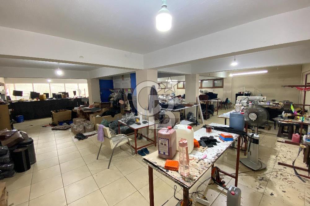 Karabağlar Cennetoğlu Mahallesinde Satılık 4 katlı Ticari Bina